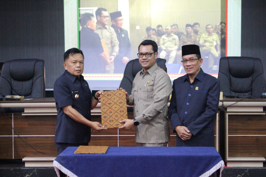 DPRD Kepulauan Meranti Gelar Rapat Paripurna Laporan Bapemperda dan MoU KUA-PPAS APBD Tahun 2024