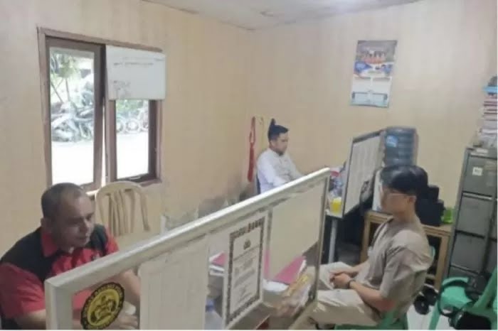 Warga Pinggir Bengkalis Diamankan Polisi Setelah Pasang Bendera Merah Putih di Leher Anjing