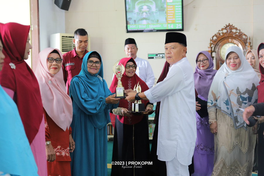 Plt Bupati Asmar Peringati Maulid Nabi Bersama Majelis Taklim Ummahat