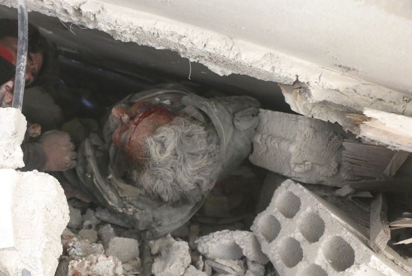 Serangan  di Ghouta Hancurkan Banyak Keluarga Suriah