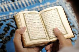 Membaca Alquran dalam keadaan tidak Bersuci, Bolehkah?