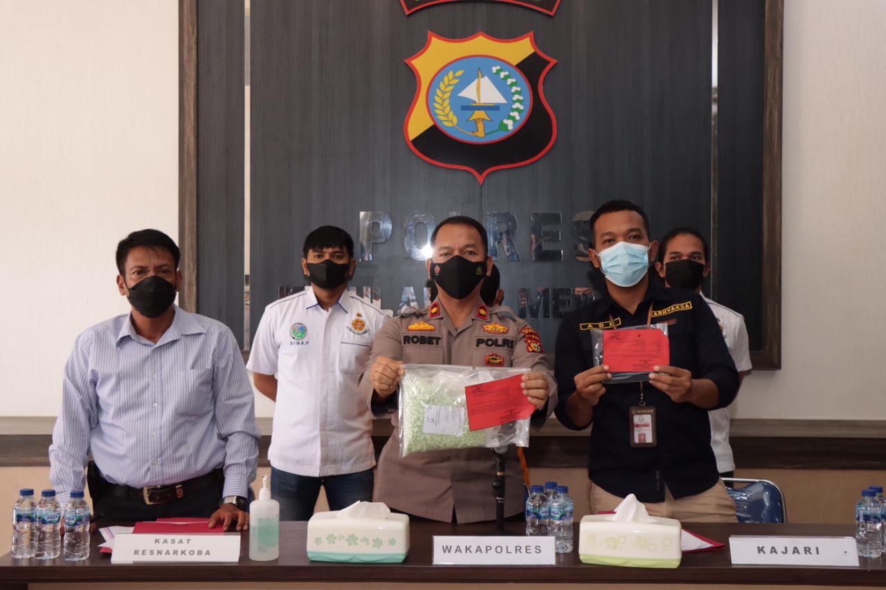 Sat Resnarkoba Polres Meranti Ungkap Kasus Peredaran Ribuan Butir Pil Ekstasi