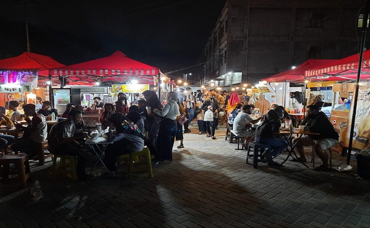 Pusat Kuliner Baru Nadayu Pekanbaru Jadi Tempat Kerumunan Masyarakat