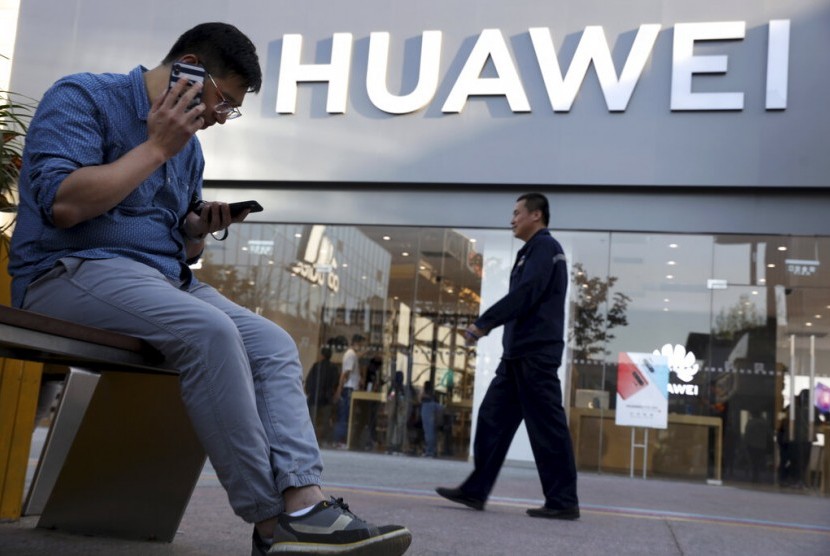AS Beri Tenggat Dua Tahun untuk Huawei