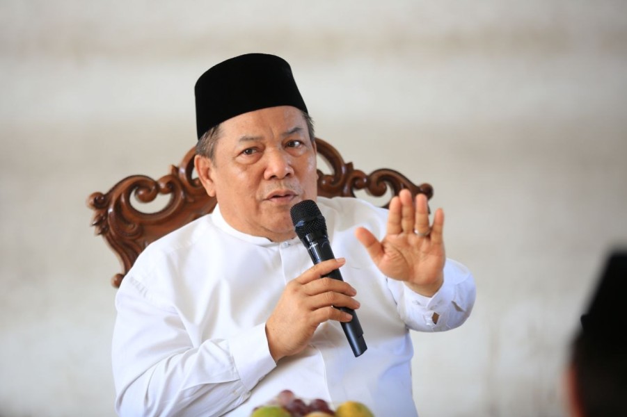 Plt Gubri Tunjuk Kepala Biro PBJ Zulfahmi Jadi Plt Kadis PUPR Riau