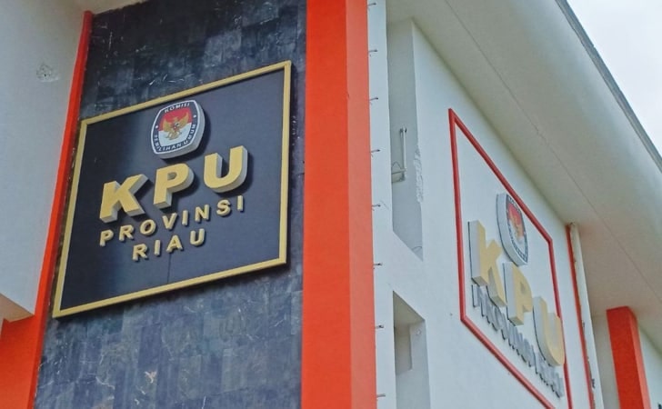Dikembalikan Ke Pemprov, Sisa Dana Pilkada Riau Mencapai Rp53,7 Miliar