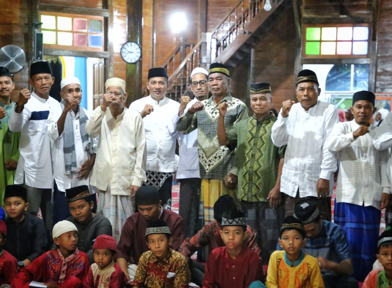 Safari Ramadan HM Adil di Pauh Ranap dan Sentajo Raya