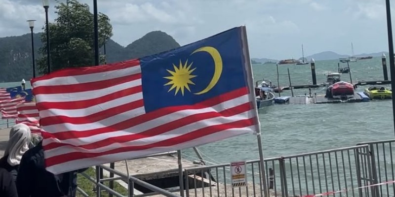 Malaysia Tutup 591 Sekolah di Sarawak akibat Kabut Asap Kalimantan