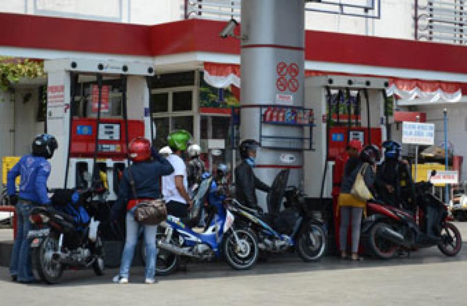 YLBHR Tuding Dinsosnaker Kampar Endapkan Laporan Karyawan SPBU Bangkinang