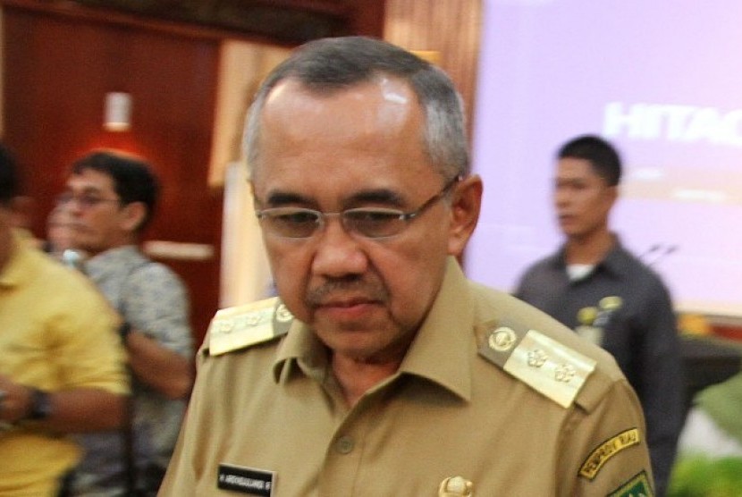 KPK Cegah 5 Tersangka Korupsi Proyek Flyover Simpang SKA Masa Gubernur Andi Rachman
