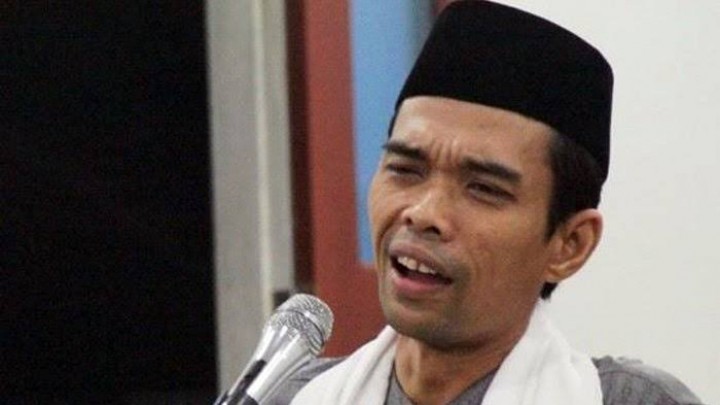 Sebut Para Penentang Adzan Setan dan Sarankan di Ruqyah, UAS Banjir Dukungan Netizen