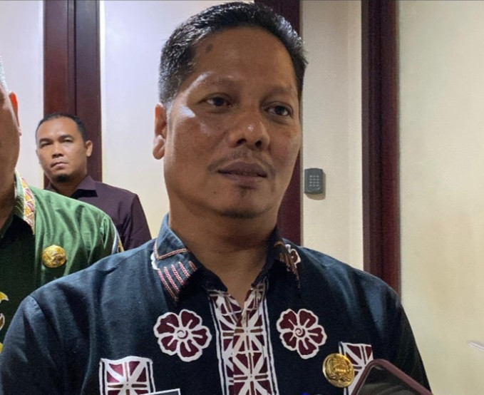 Pemprov Riau Minta Plt Bupati Kuansing Sukseskan MTQ dan Pacu Jalur