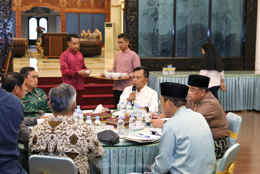Upayakan Peningkatan DBH, Plt Bupati Asmar Audiensi Bersama Gubernur Riau