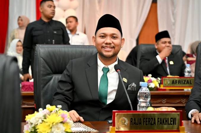 Raja Ferza Fahlevi Sarankan Damkar Kampar Belajar Dengan Instansi Serupa Untuk Perbaikan Sumber Daya Manusia