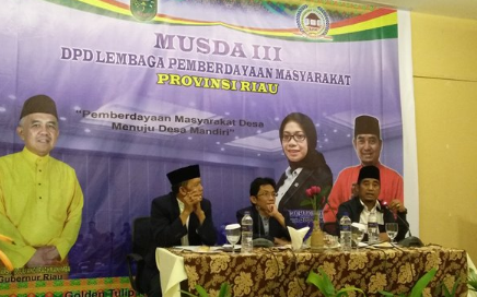 Politisi PDIP, Tengku Rusli Ahmad Kembali Pimpin Lembaga Pemberdayaan Masyarakat Provinsi Riau
