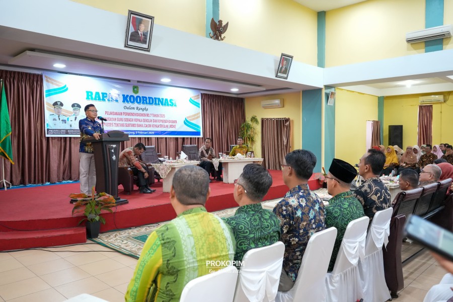Bupati Kepulauan Meranti Asmar Tegaskan Kepala Sekolah Bukan Sekadar Administrator