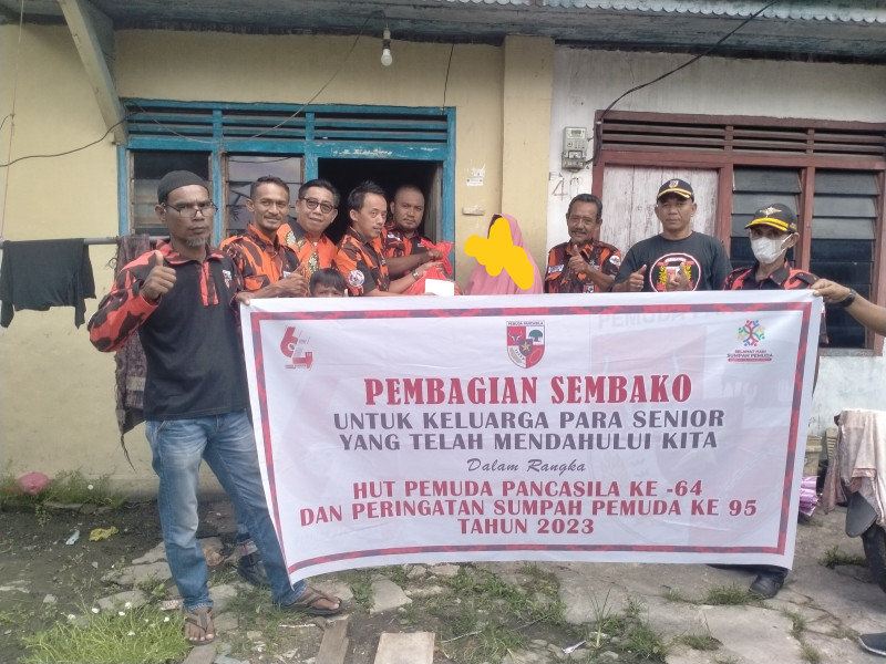 Pemuda Pancasila Bagikan Sembako