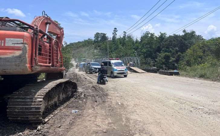 Jalan Lintas Riau-Sumbar Masih Tahap Perbaikan Pasca Longsor
