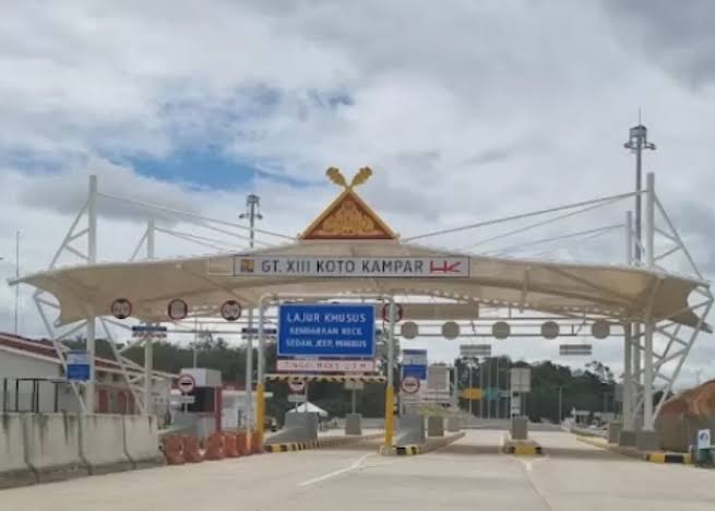 Presiden Jokowi akan Resmikan Tol XIII Koto Kampar dan IPAL