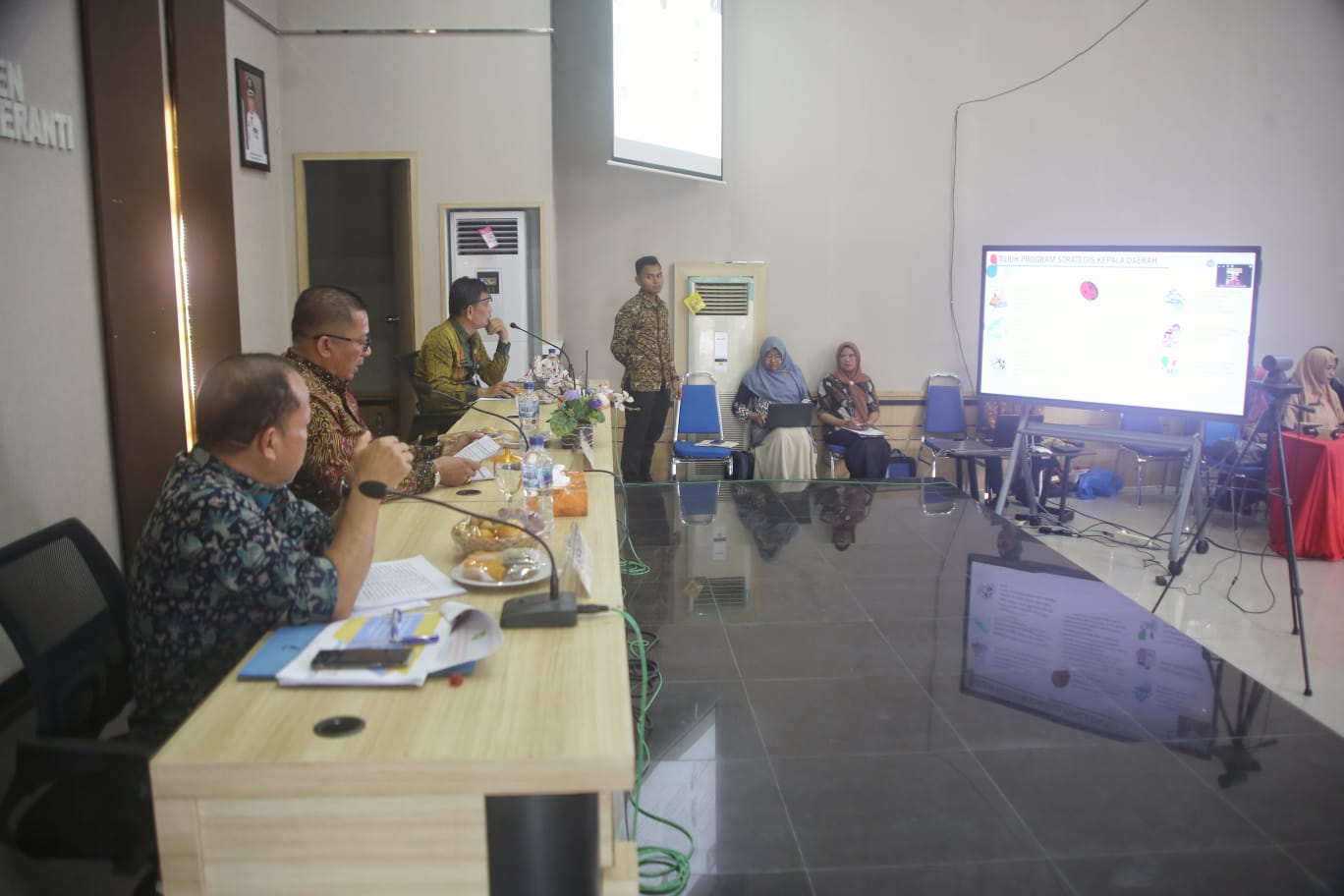 Evaluasi SAKIP-RB bersama Kemenpan, Bupati Minta OPD Fokus Tingkatkan Penilaian