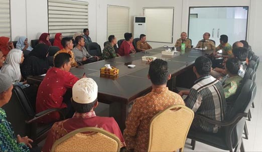 Gubri Terima Kunjungan Silahturahmi Guru Bantu se-Riau.