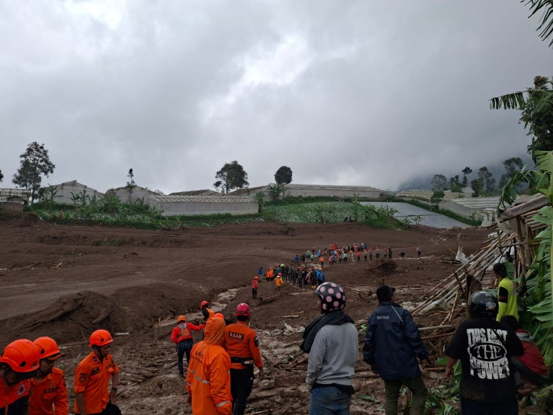 Kodam Siliwangi Telusuri Dugaan Puluhan Anggota TNI Hilang di Lokasi Longsor Bandung Barat