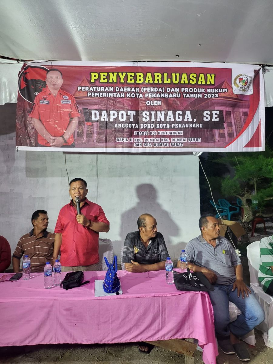 Dapot Sinaga Laksanakan Penyebarluasan Perda Retribusi Sampah