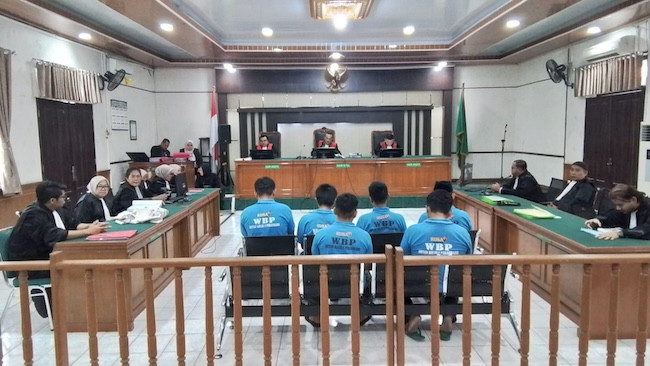 Enam Perusak Pos Satgas PKH di Tesso Nilo Divonis 6 Bulan Penjara