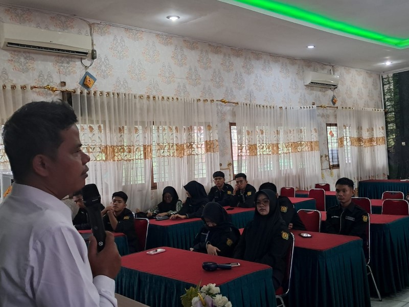 Ketua SPS Riau Saidul Tombang: Jangan Biarkan Smartphone Matikan Budaya Membaca