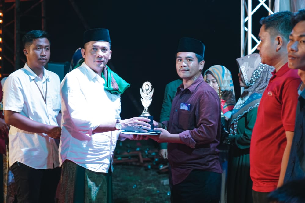 Sukaria Desa Kudap Juara I Festival Lampu Colok Banyak Peserta Tak Sesuai Kriteria