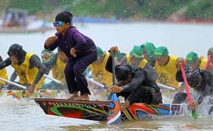 Bintang Emas Cahaya Intan 2023 Juara Festival Pacu Jalur 2025