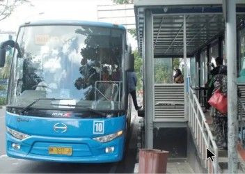 Mulai Hari Ini, Pemko Pekanbaru Gratiskan Bus TMP Bagi Pelajar