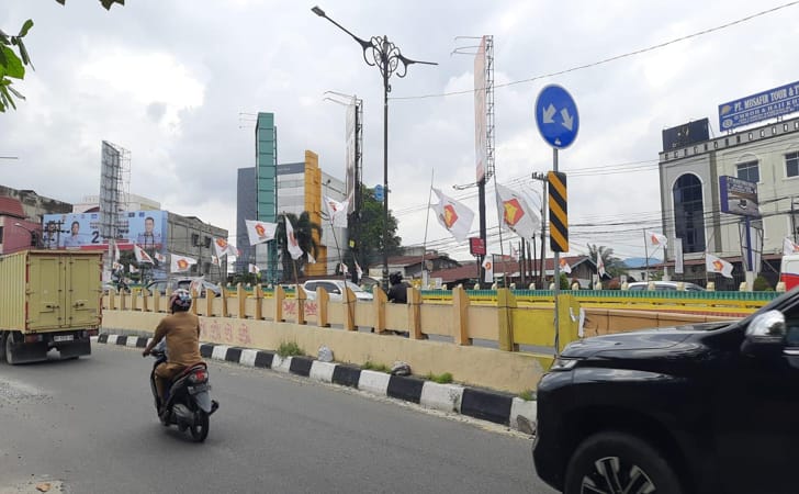 APK Dipasang Seenaknya, Bawaslu Malah Sebut Belum Temukan Pelanggaran