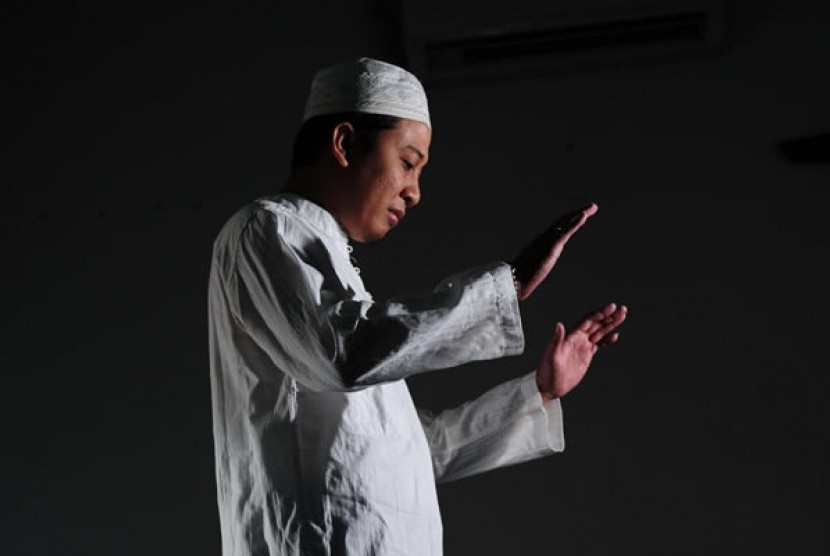 Mengapa Allah Beri Keringanan Shalat Bagi Musafir?