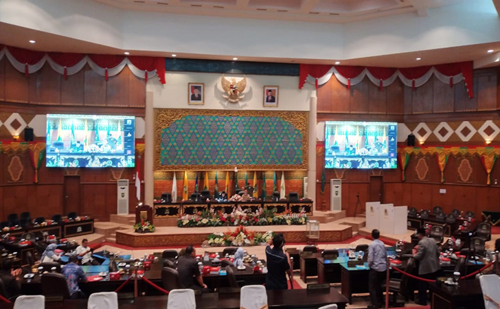 DPRD dan Pemprov Riau Sepakati Perda Konversi BRK Syariah