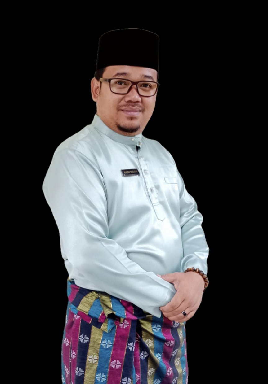 Dijanjikan Akan Diberikan Pekerjaan, Anak Keponakan Mengadu Ke Sekretaris Lembaga Adat Petalangan