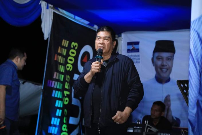 Kontestasi Pilkada Rohul, Achmad Siap  Menangkan Kelmi Amri