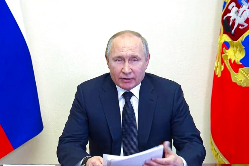 Putin: Rusia tidak akan Tunduk pada Barat