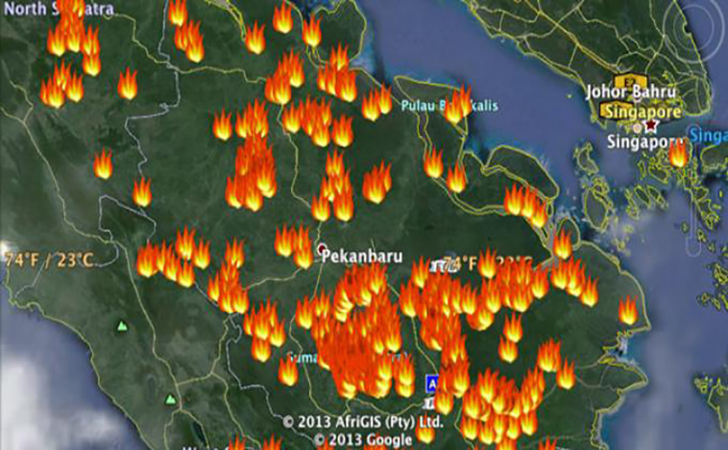 Riau Dikelilingi 98 Titik Panas