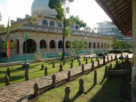Jejak Sejarah Masjid Raya Pekanbaru dibangun oleh Raja keempat Kerajaan Siak Sri Indrapura 1762 M