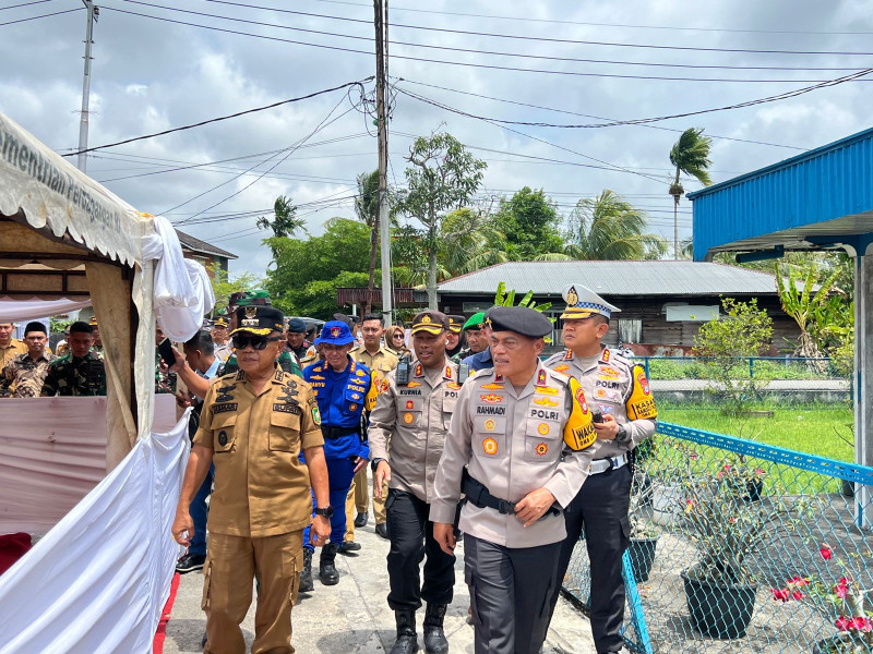 Pastikan Kesiapan Pemilu 2024 Aman, Waka Polda Riau Didampingi PJU Cek TPS di 4 Kabupaten Kota di Riau.