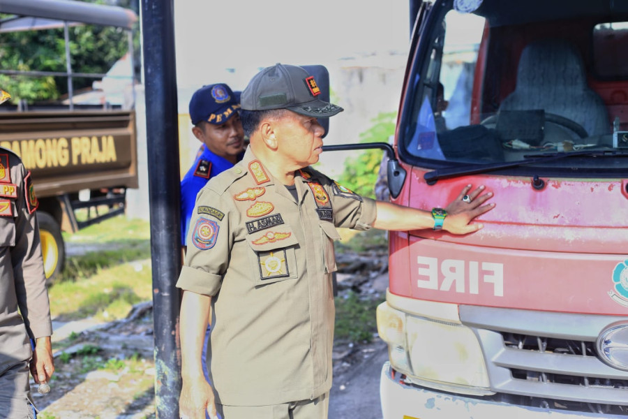 Pimpin Apel Gelar Pasukan Satpol PP, Asmar Pesan Jaga Kebugaran dan Kerapian