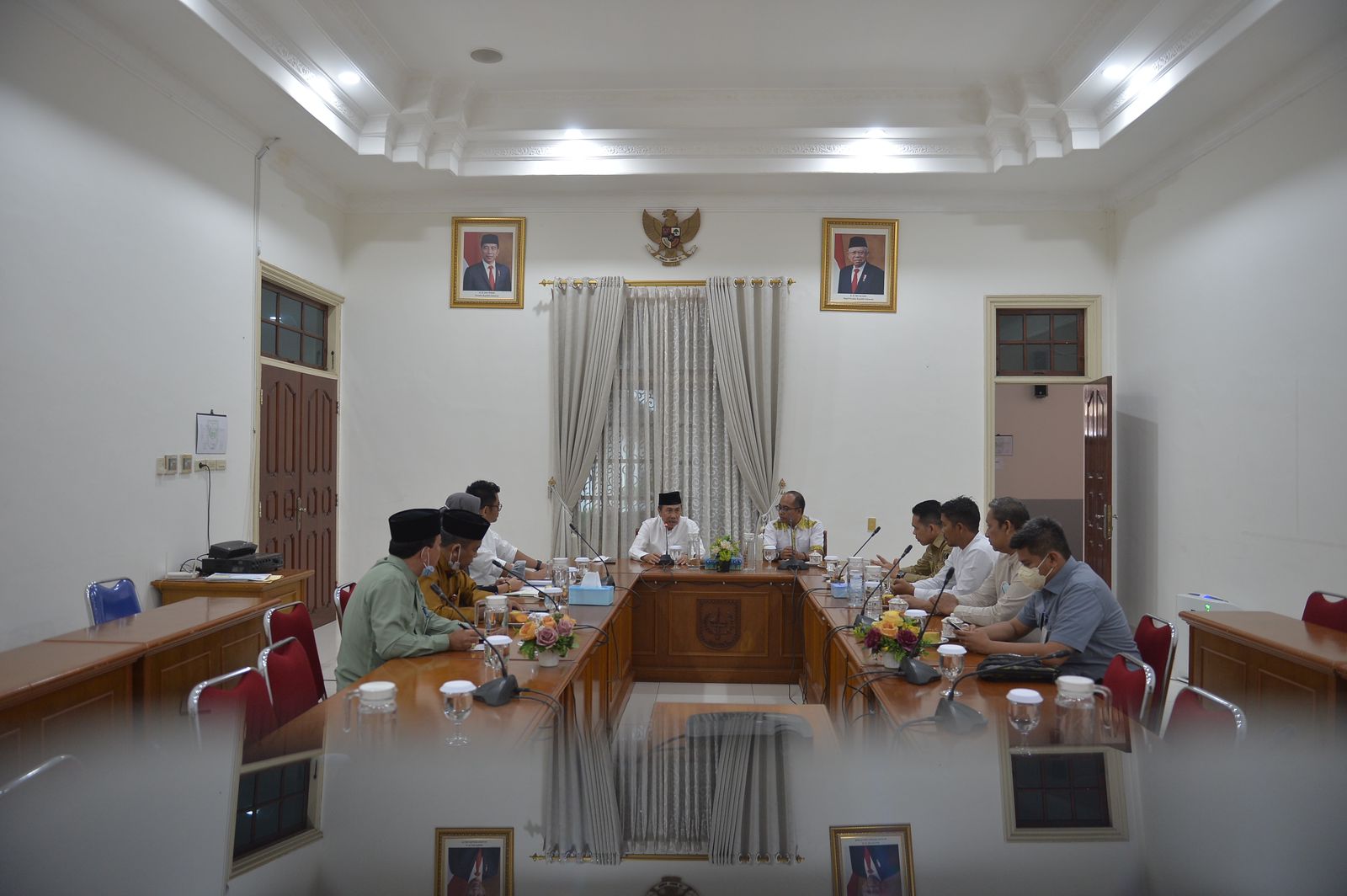 Tuan Rumah HUT Nasional, Gubri Bertemu Pengurus SPS Cabang Riau 
