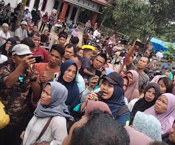 Warga Desak PT Ciliandra Bayar Kompensasi Rp500 Juta/Bulan dan Kembalikan Kebun ke Siabu