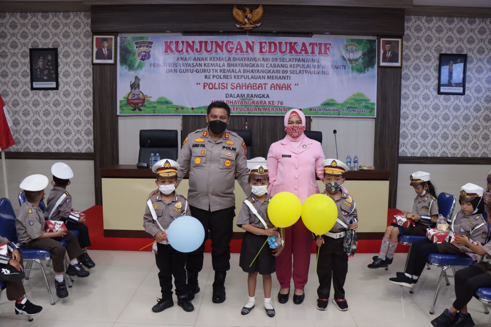 Kunjungan Edukatif TK Kemala ke Polres, AKBP Andi Yul Perkenalkan Polisi sebagai Sahabat bagi Anak-a