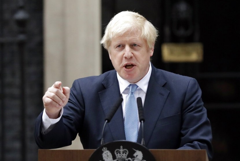 Perdana Menteri Inggris Didesak Cepat Kurangi Emisi Karbon