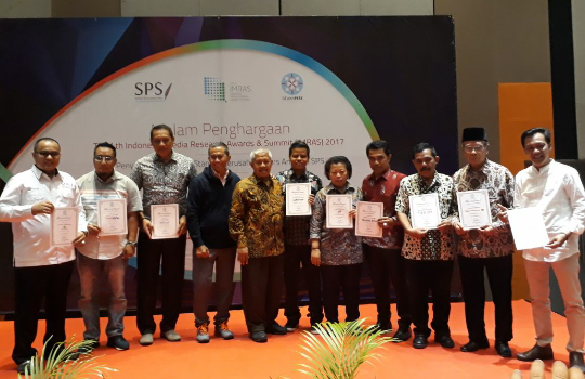 Inilah 52 Media Tanah Air Penerima Sertifikat Dewan Pers di Surabaya