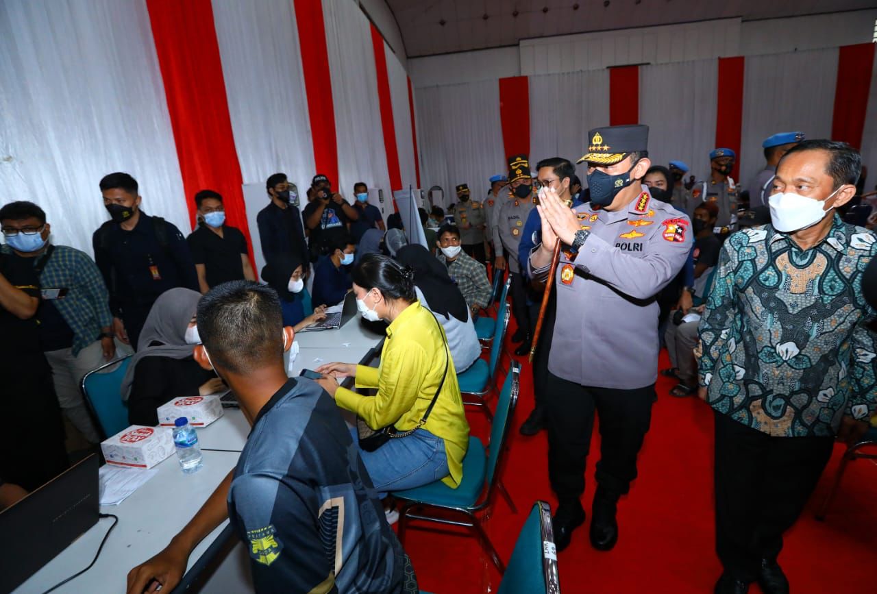 Kapolri Kejar Target Vaksin Booster Agar Warga Miliki Kekebalan Jalani Aktivitas Ramadan 