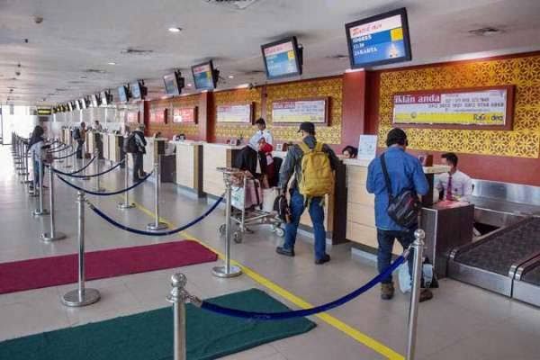 PPKM Level 2, Riau Masih Wajibkan PCR bagi Penumpang Pesawat