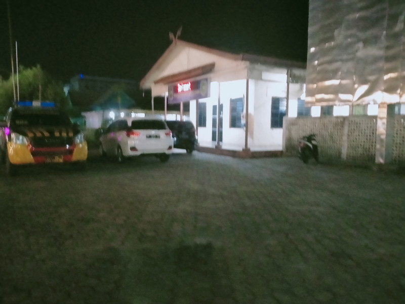 Kini Kantor BPKAD Meranti Di Geledah  KPK Dari Sore Hingga Larut Malam.